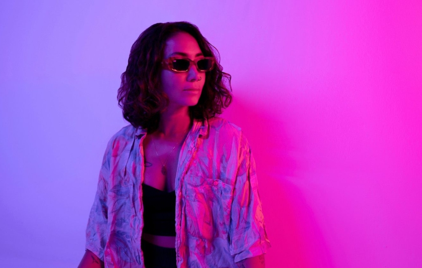 ELIF RETURNS TO STIL VOR TALENT WITH THREE-TRACK ‘LETTING GO’ EP