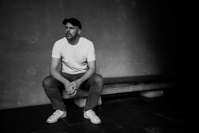Dive into the Melodic Waves of MAZ'N's 'Out Of Gravity,' Featuring Mollono.Bass Remix on 3000° Grad