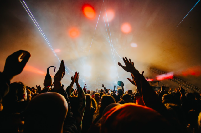 Kelburn Garden Party Celebrates 15 Years of Music, Art, and Adventure