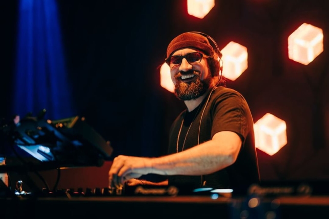 Sen Sanik Unveils Emotional New Cut on Get Physical