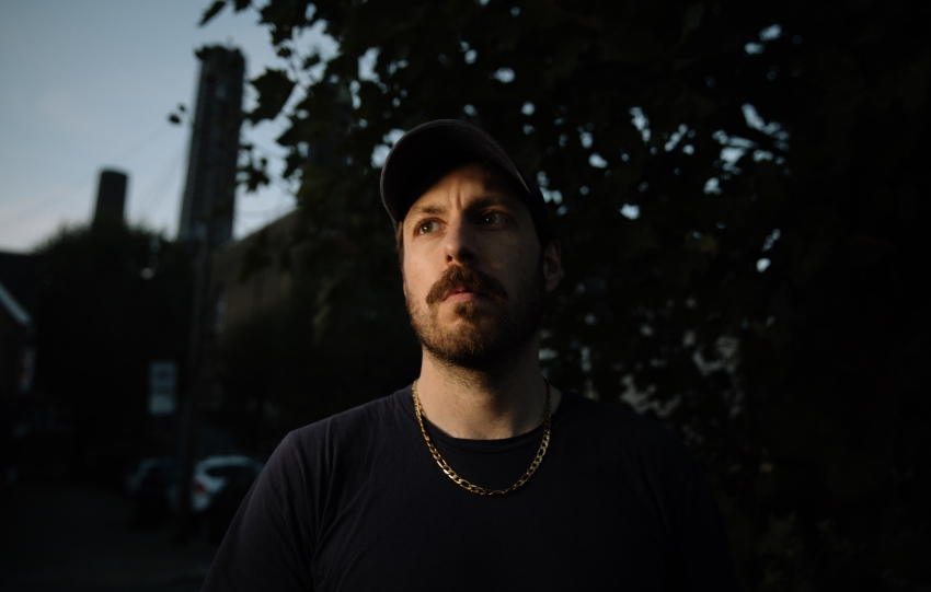 Lawrence Hart drops long-awaited full debut LP ‘Come In Out Of The Rain’ Upbeat ‘emotional garage record’ out now on Double Six