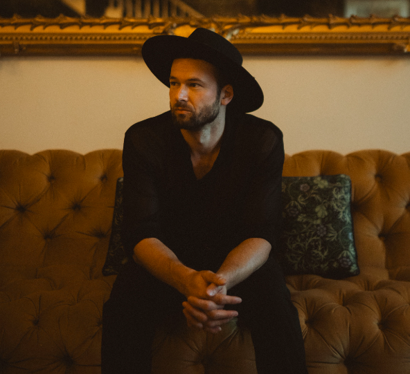 Monolink Drops New Single Avalanche, Announces European Album Tour 