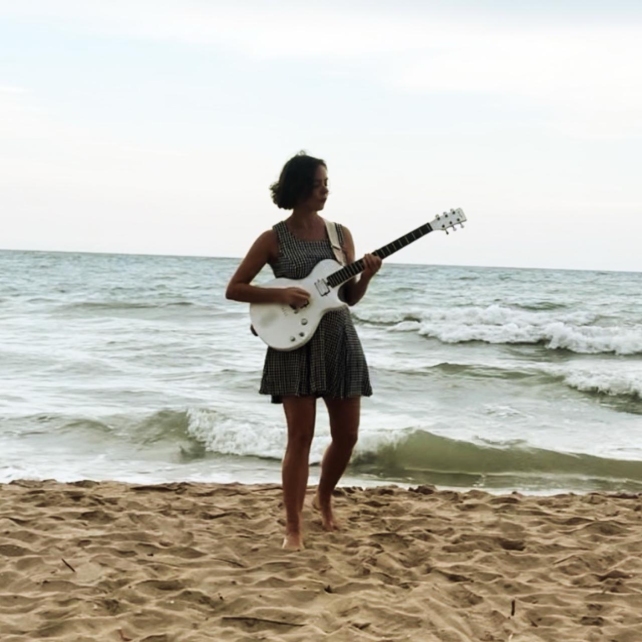 Medianoche presenta el single Lista de Deseos