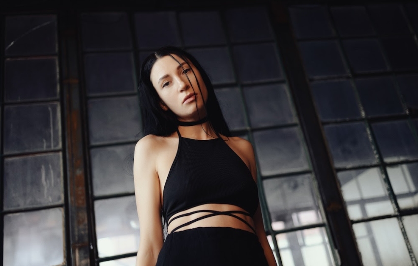Avis Vox brings 'Phantom Touch' to Truesoul in striking label debut
