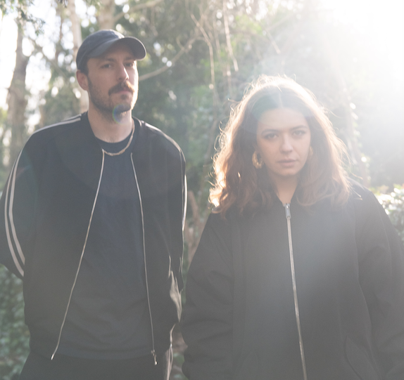 Lawrence Hart & Giulia Tess collaborate on ‘LOSE CONTROL’, out October 14th a second taste of Hart’s club-focused mixtape, ‘ASKING FOR A FRIEND’