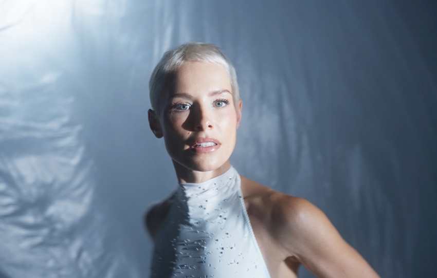 SORAYA GOES BACK TO ELECTRONIC MUSIC ON HER NEXT ALBUM, ‘ILÚMINA’ 1 SORAYA GOES BACK TO ELECTRONIC MUSIC ON HER NEXT ALBUM, ‘ILÚMINA’