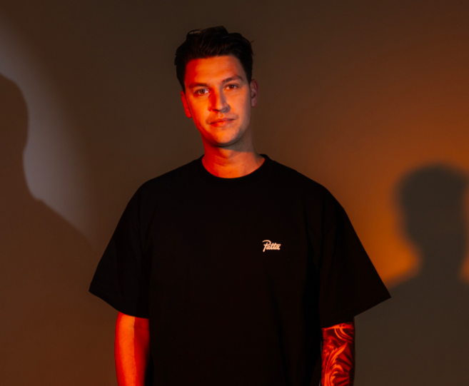 Jamback Finds Light in the Dark with “Positive”