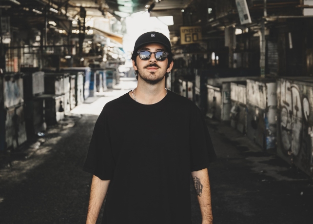 Buka presents Hot 2 Deff 