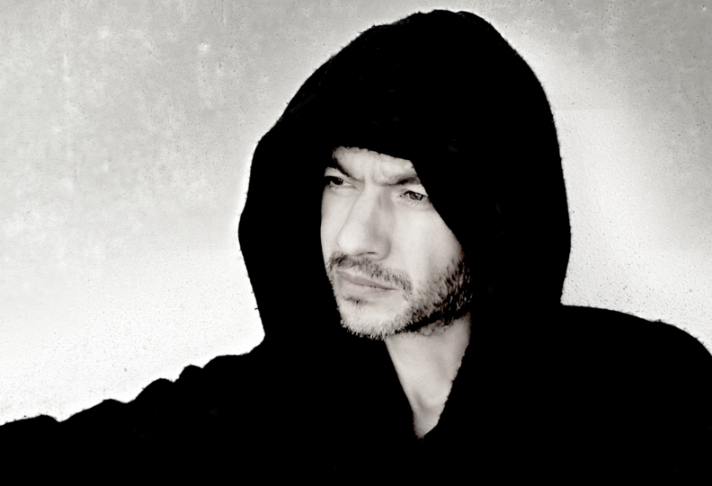 New Album “LIPPER” Explores Magic in Chaos