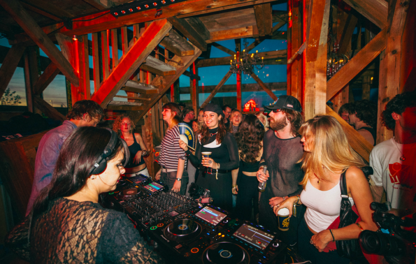 Watch Sofia Kourtesis rock Basel’s iconic fondue bar Hafechäs