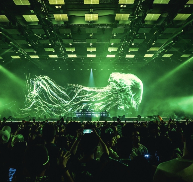 Miss Monique’s ‘Biorhythm’ world premiere blows away Tomorrowland crowds