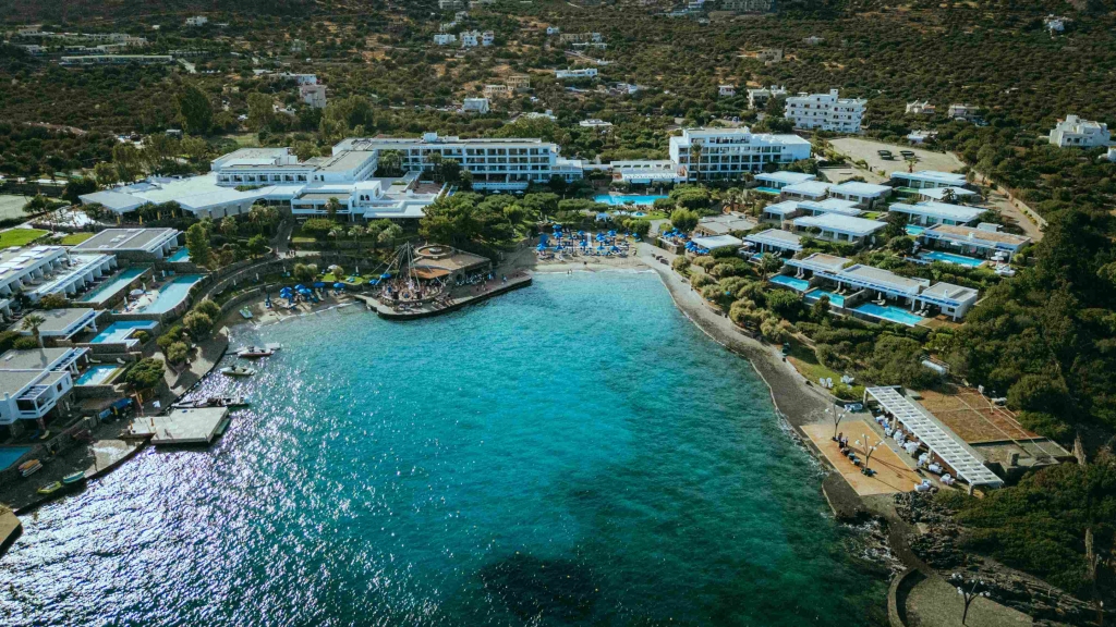 Discover Bateleur Festival in Crete