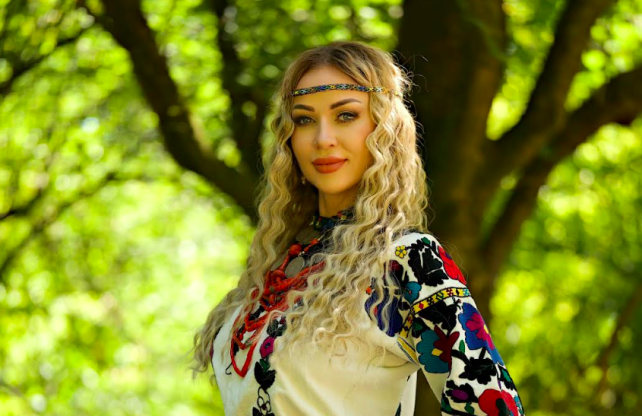 “So the World Can Hear Ukrainian Resilience”: Nataliya Valevska Releases an English-Language Version of Her Song “Ukraine”