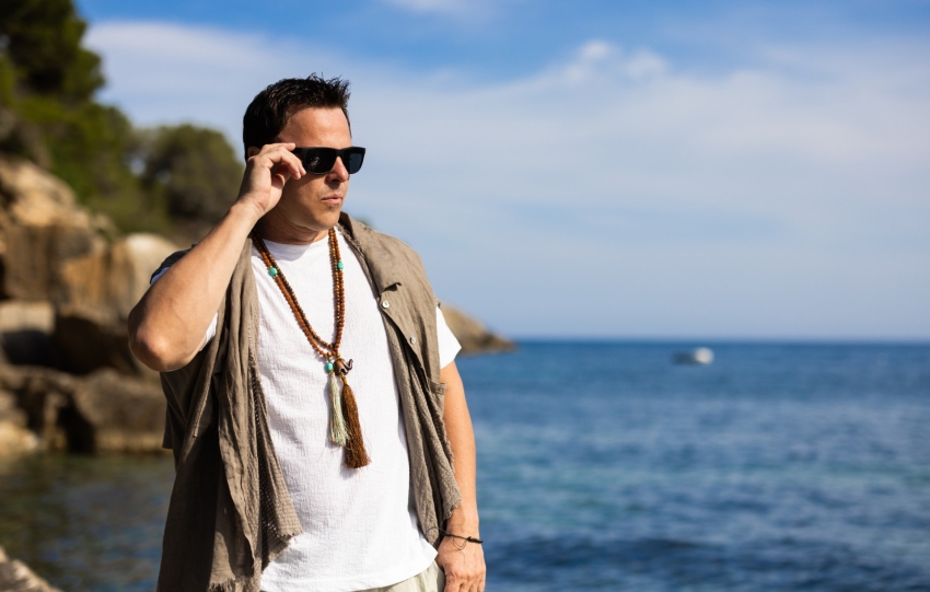 MARKUS SCHULZ - ‘IN SEARCH OF SUNRISE 22 – FOR THE NEXT GENERATION OF DREAMERS MIX 1: THE AWAKENING’