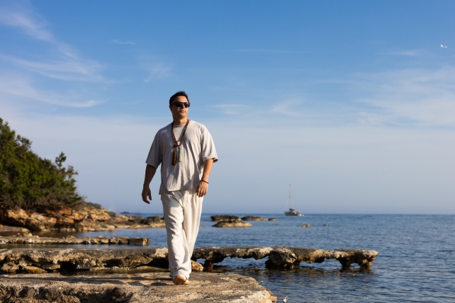 ‘IN SEARCH OF SUNRISE 22 – NIRVANA: FOR THE NEXT GENERATION OF DREAMERS’ MIXED BY MARKUS SCHULZ